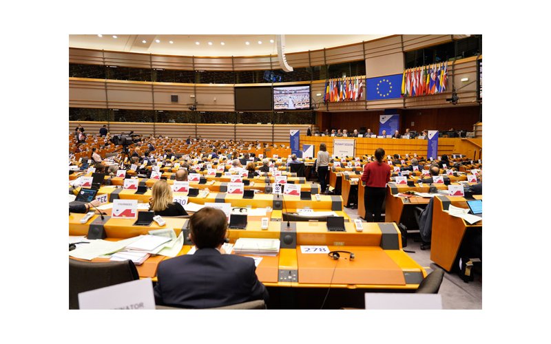 COVID-19 : les régions et les villes demandent un accès simplifié aux fonds (…) COVID-19 : les régions et les villes demandent un accès simplifié aux fonds (…)