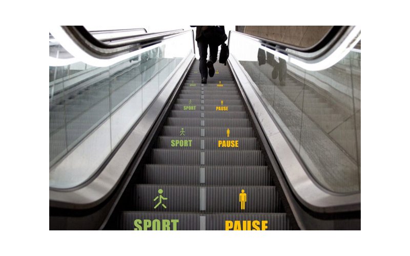 Le nudge marketing ou "coup de pouce" Le nudge marketing ou "coup de pouce"