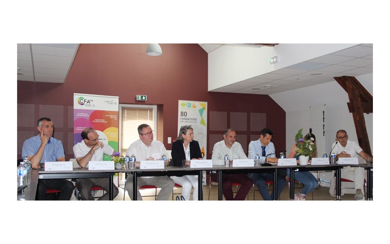 L'apprentissage, voie d'excellence L'apprentissage, voie d'excellence